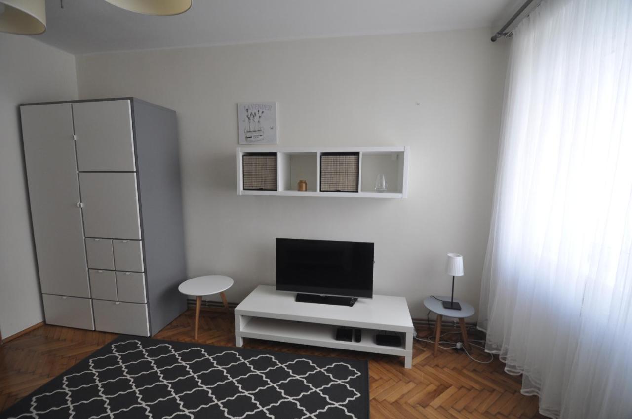Avis Apartments - City Gdynia 33 エクステリア 写真